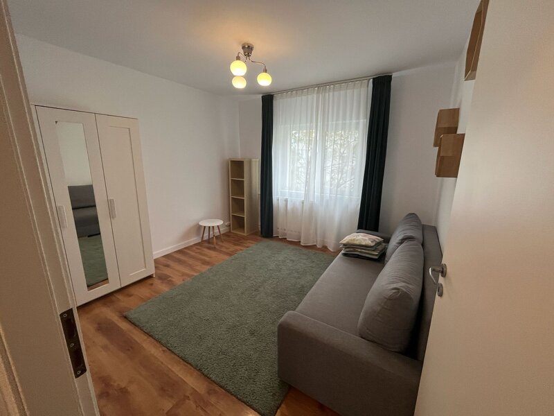 Timpuri Noi, Nerva Traian, apartament 3 camere decomandat tip H.