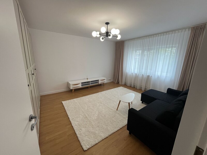 Timpuri Noi, Nerva Traian, apartament 3 camere decomandat tip H.